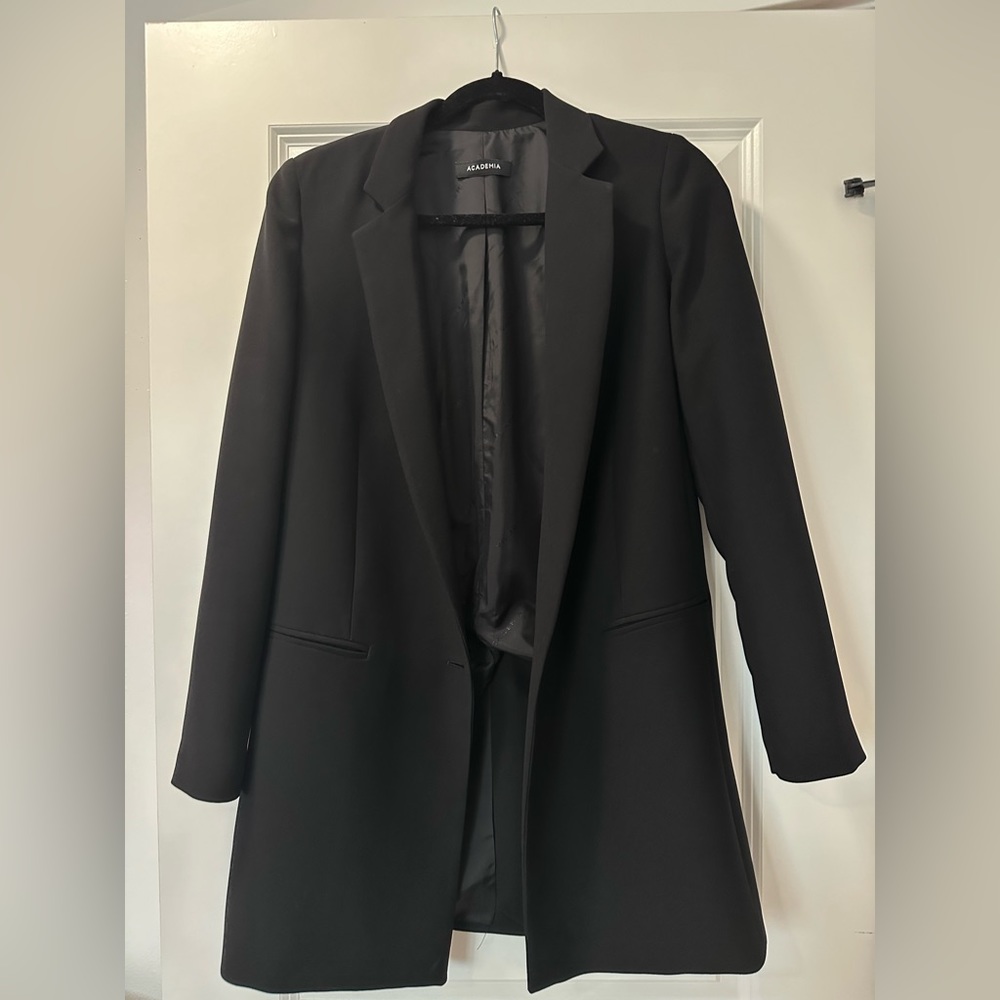 Academia Black Blazer